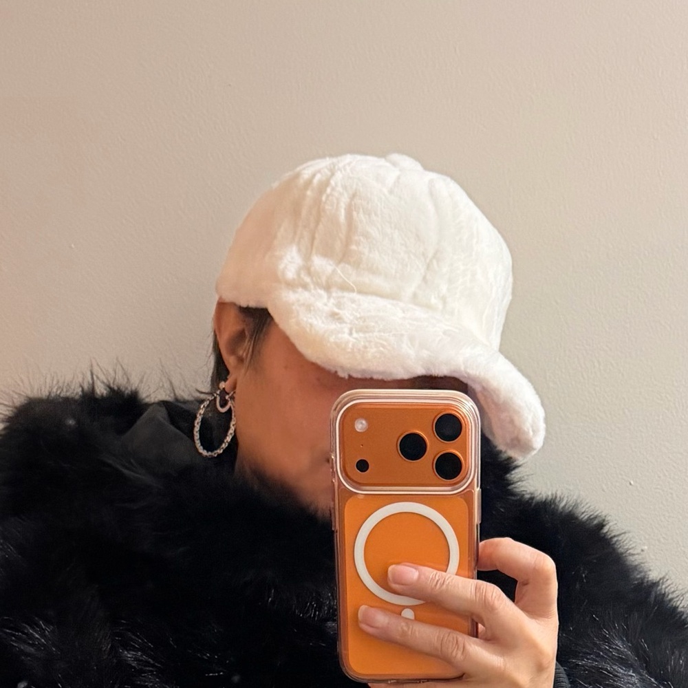 Private Label White Faux Fur Hat